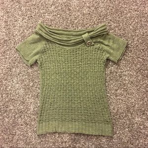 Maurice’s green short sleeve sweater